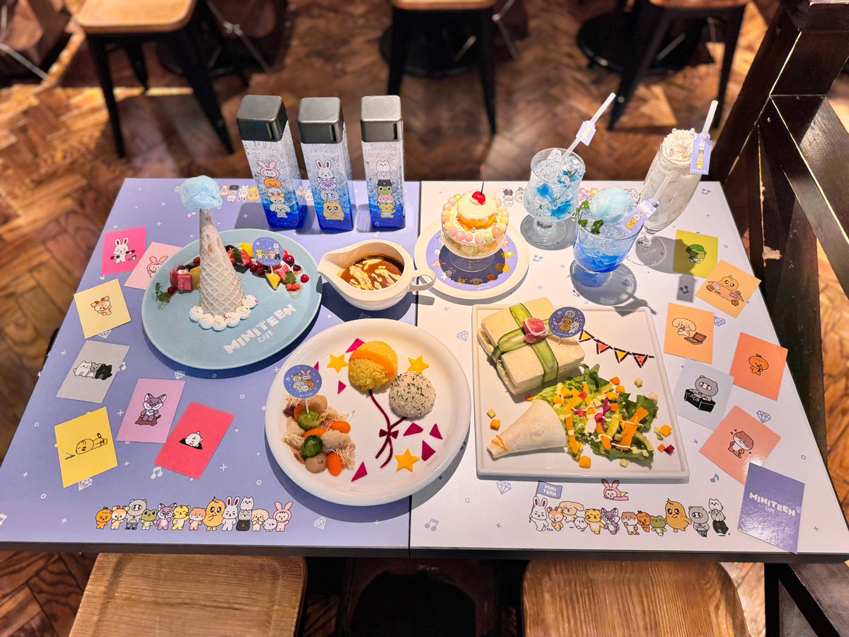 SEVENTEEN MINITEEN cafe ボカチ　 パフォチ ボトル 水筒 SEVENTEEN公式キャラ「MINITEEN」 初のテーマカフェ東京・愛知会場