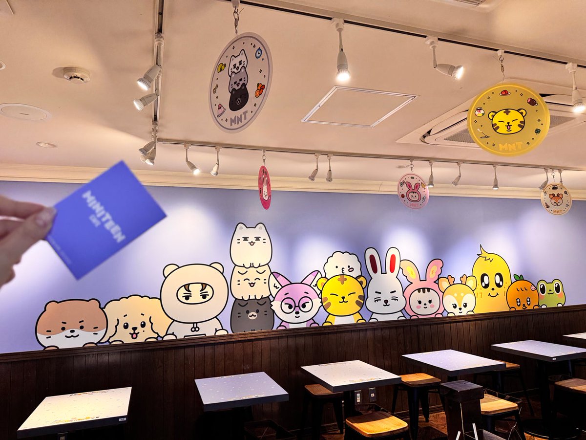 SEVENTEEN MINITEEN cafe ボカチ　 パフォチ ボトル 水筒 SEVENTEEN公式キャラ「MINITEEN」 初のテーマカフェ東京・愛知会場