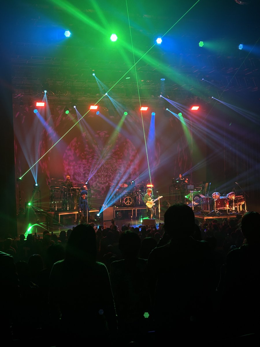 NAKU_0624's tweet photo. とても久しぶりにSUGIZOさんのライブに観客としてお邪魔しました。
最高でした。 https://t.co/VZZcvqsnew