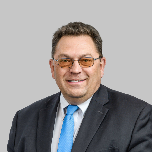 Миний бие Монгол-Швейцарын Парламентын бүлгийн даргаар ажиллаж байгаа билээ. Тэгвэл Швейцарын 12-р сарын 16-нд Швейцар-Монголын Парламентын найрамдлын бүлэг байгуулагджээ. 
Хоёр улсын Парламентын бүлгийн гишүүдэд баяр хүргэж, ажлын амжилт хүсье.