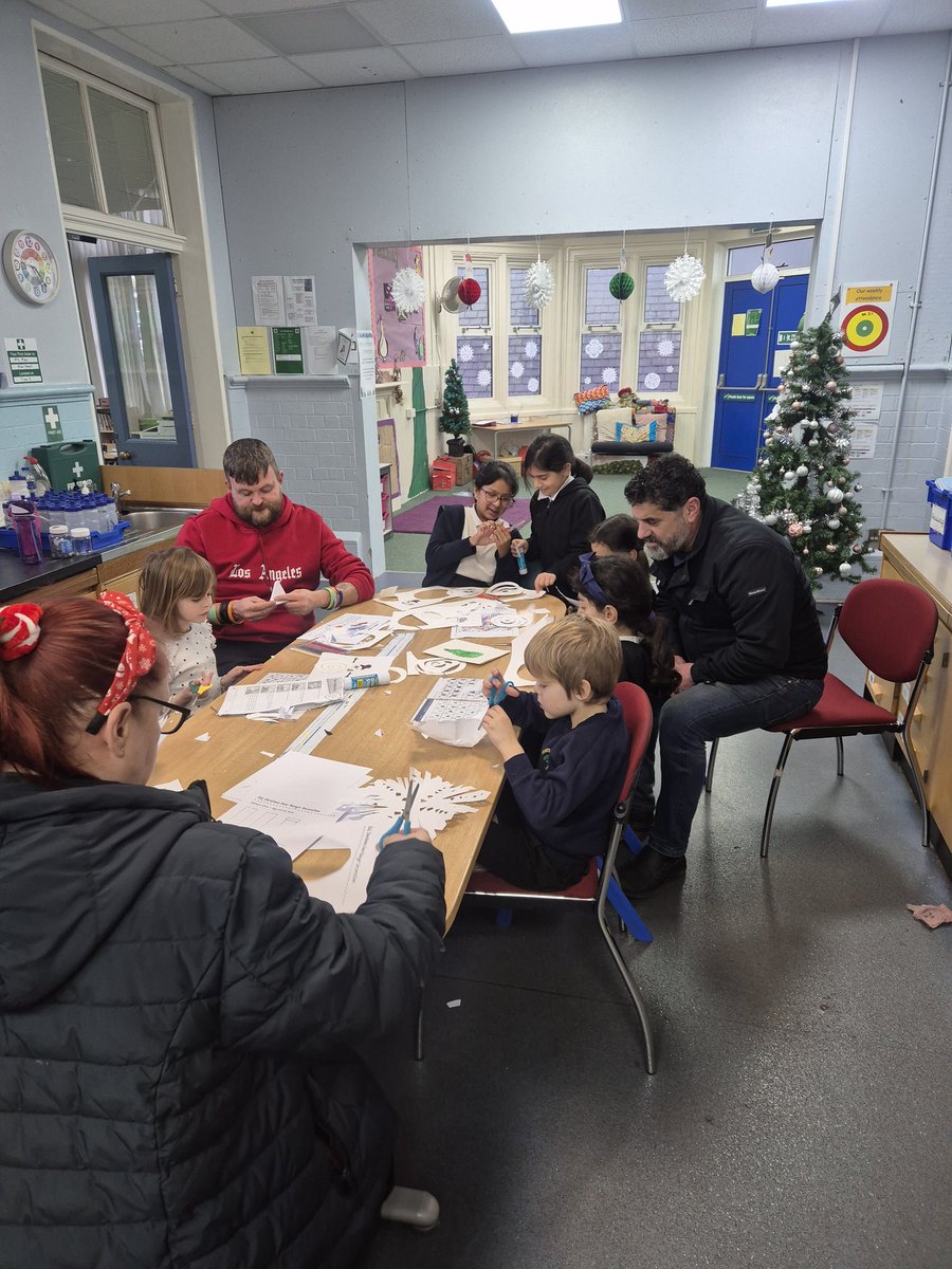 Pearson Primary School tweet media