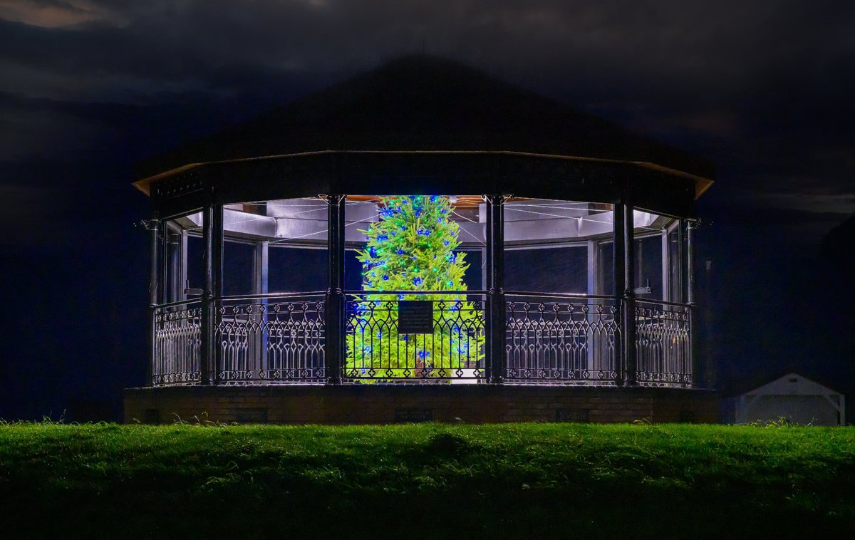 Deal Bandstand tweet media