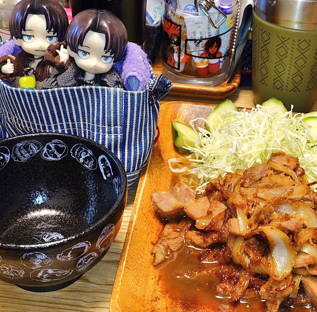 お晩めしゃ〜♫ (੭ु눈0눈)੭ु⁾⁾*｡ﾟ·˖✶ 生姜焼き〜♫ (੭ु눈ω눈