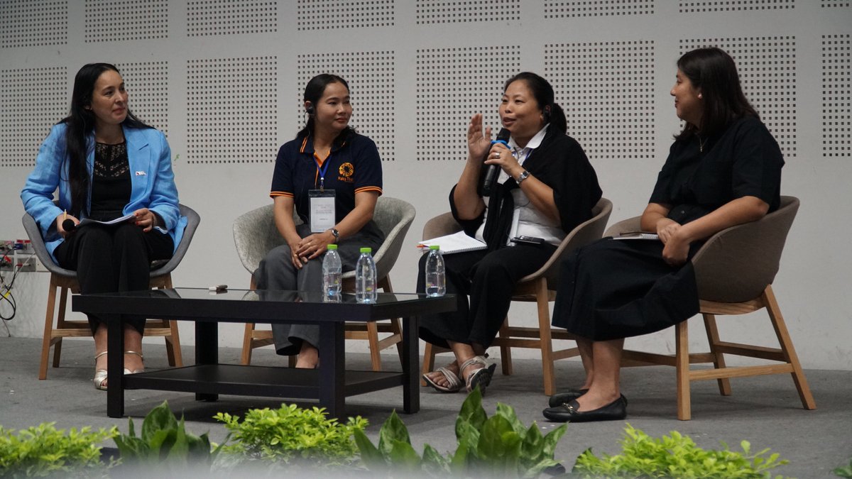 ILOAsiaPacific's tweet photo. Do dreams have borders?
From creativity to rights-based action, new ways of understanding migration are emerging. On #IMD2025, a forum in 🇹🇭Bangkok explores the forces shaping migration today, with space given to #WomenMigrants’ journeys, supported by #PROTECTProject. https://t.co/ugItTv1yvm