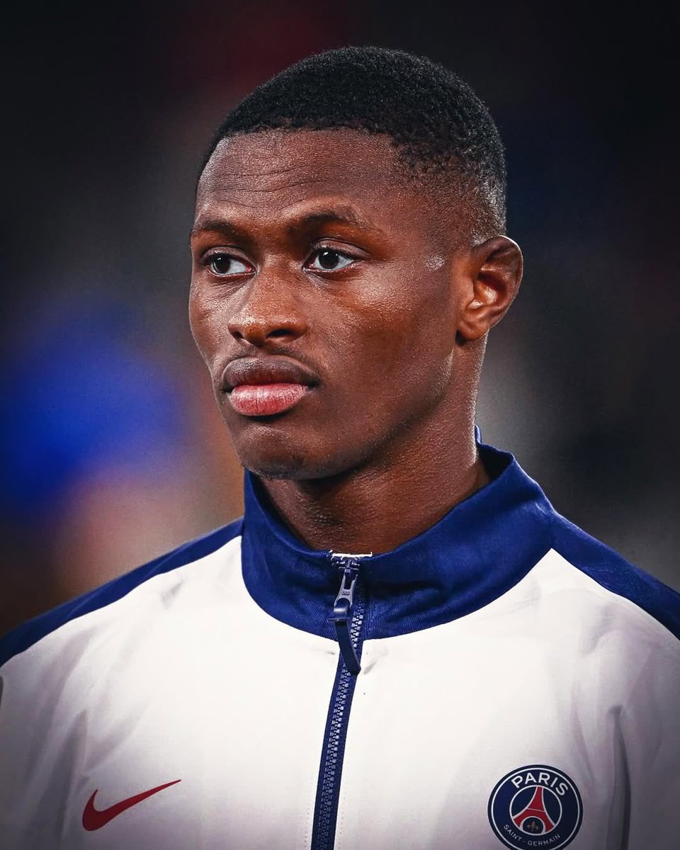 RisingStarXI's tweet image. 🇵🇹💥 𝐍𝐔𝐍𝐎 𝐌𝐄𝐍𝐃𝐄𝐒 (𝟐𝟑) vs Flamengo yesterday:

• MOST DRIBBLES (5)
• MOST TACKLES (6)
• MOST FOULED PLAYER (4X)
• MOST DUELS WON (15)
• 89% Pass Accuracy 
• 79 Passes Completed
• 7 Passes Into Final Third
• 6 Ball Recoveries 

This guy is an 𝐀𝐋𝐈𝐄𝐍 👽