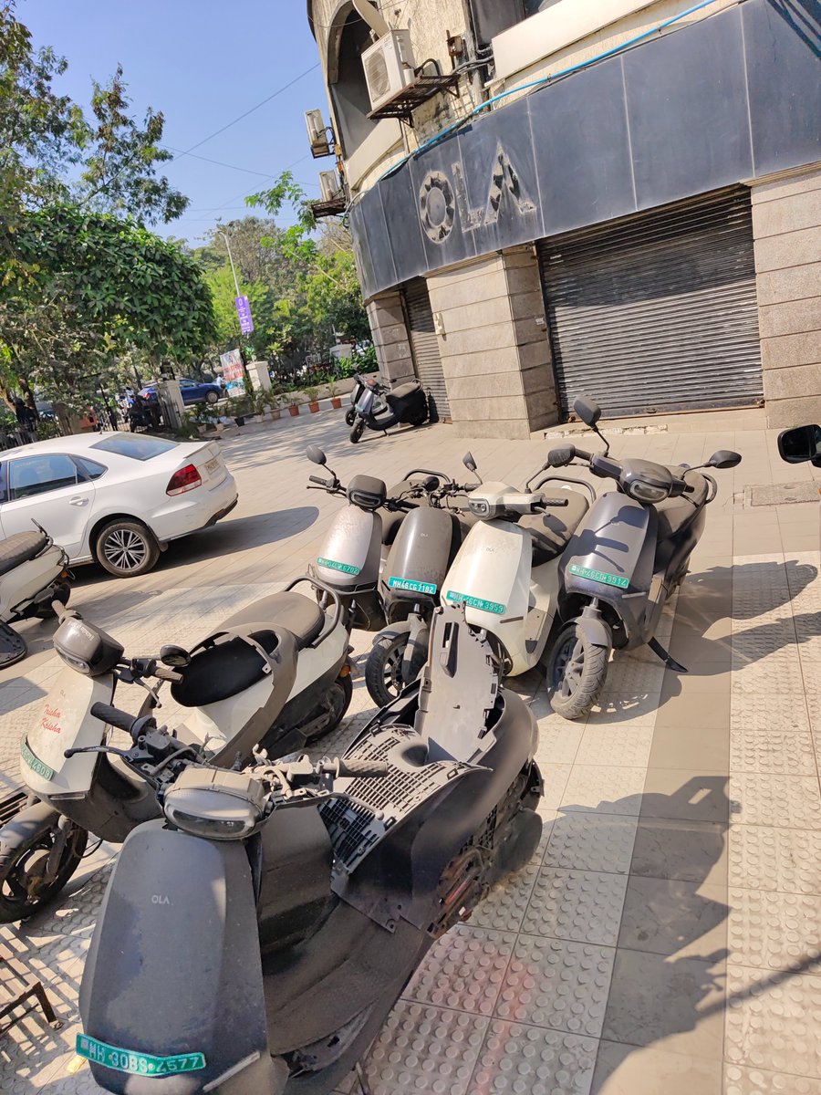 RJ171090's tweet photo. @OlaElectric @nitin_gadkari @CMOMaharashtra https://t.co/GmgjRhP6hQ