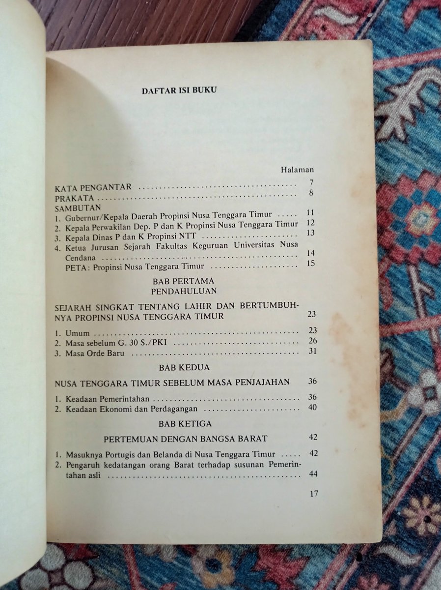PERJUANGAN KEMERDEKAAN INDONESIA DI NUSATENGGARATIMUR

Oleh: I. H. Doko

Tahun 1981
280 halaman

Harga 55.000
Minat?

Cara Order silakan
✓DM or Klik link WA wa.link/77v7j8