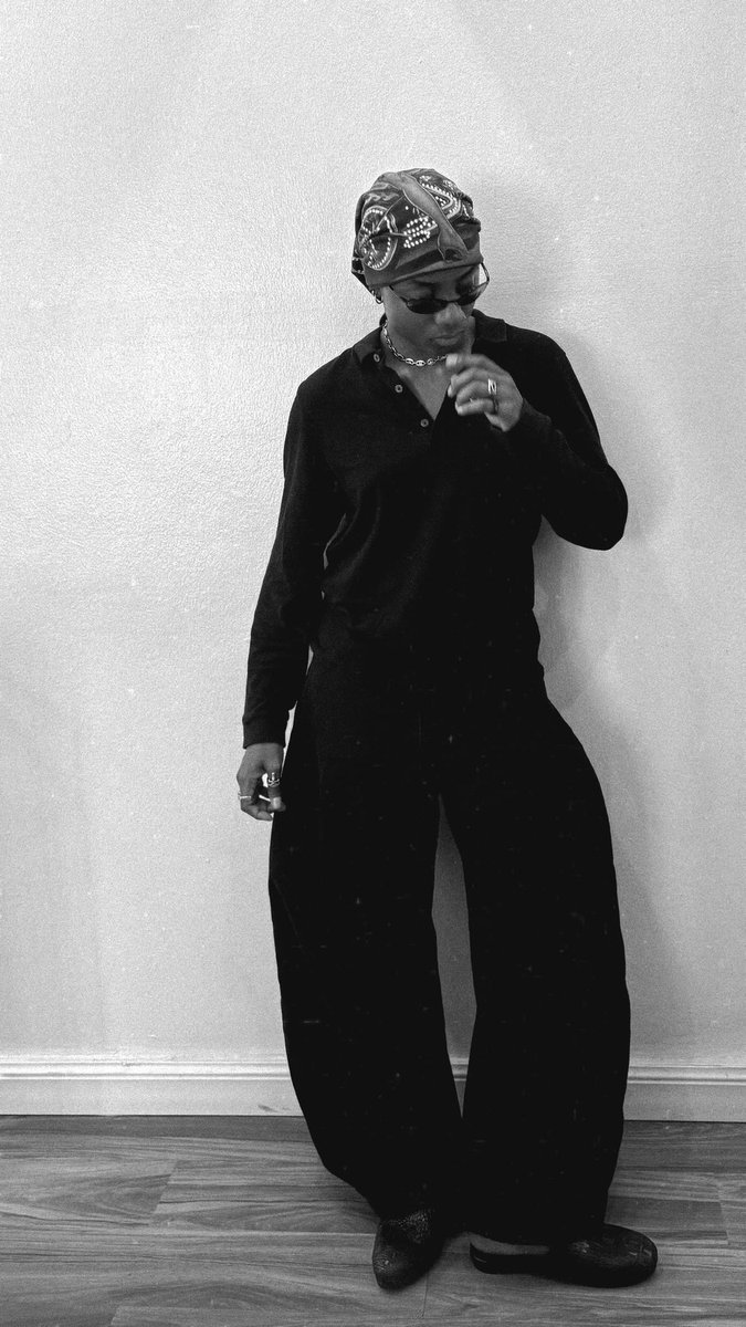 wavythecreator_'s tweet image. 