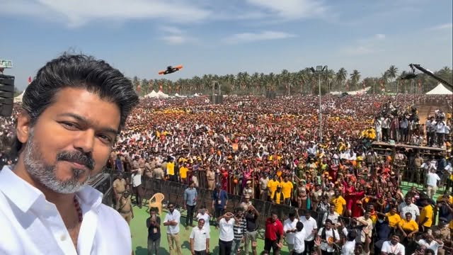 Men after fcking ruling government Infront of 50k people.