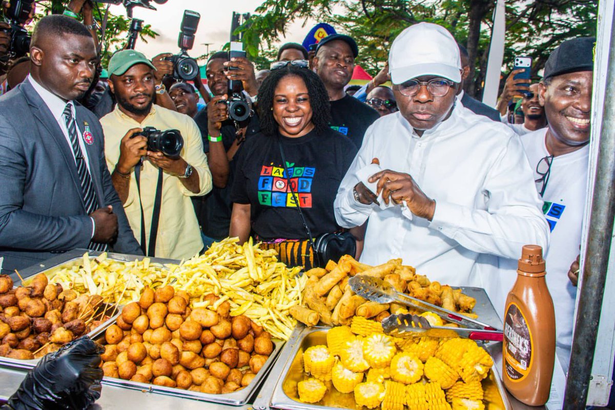 followlasg's tweet photo. LAGOS SHOWCASES CULINARY DIVERSITY AT FOOD FESTIVAL

… Invites Residents, Families, Friends To Savour Flavours Beyond Borders

https://t.co/VY715E9pZC

@jidesanwoolu @drobafemihamzat @lagosagric1 @Abi_Olusanya @gbenga_omo @gboyegaakosile @LanreBajulaiye @BarrBimbola @Mr_JAGs @Riddwane
#AGreaterLagosRising 
#LASG
