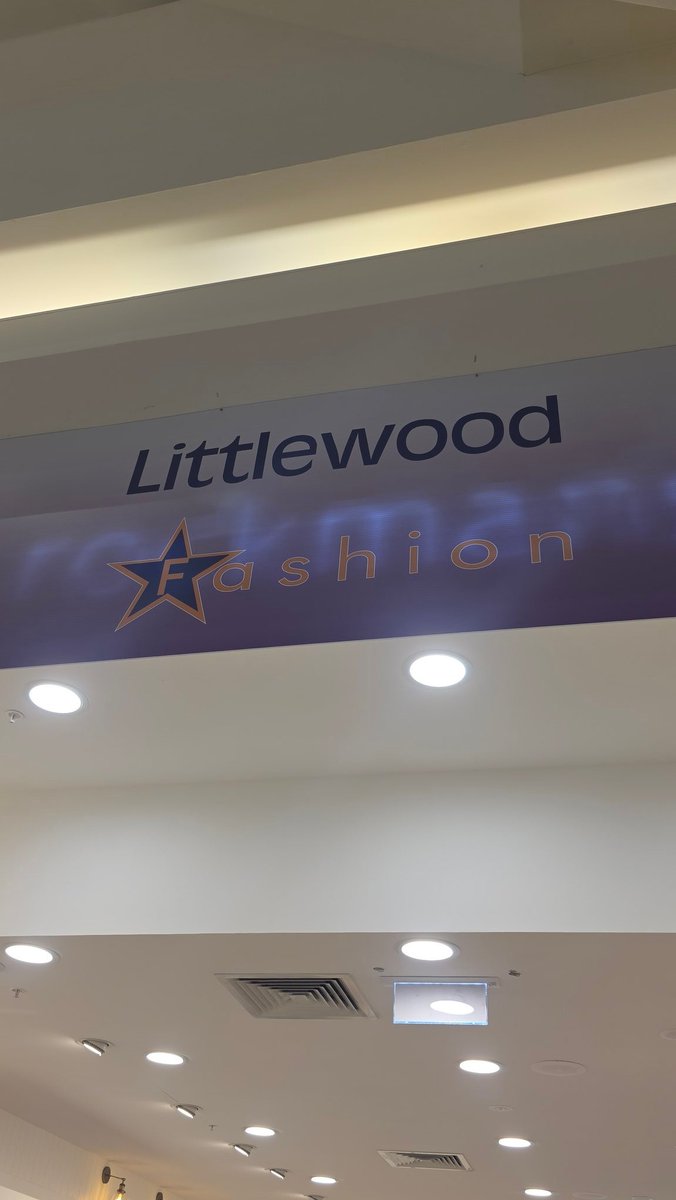 wow i can't believe martyn inthelittlewood secretly runs a fashion store
