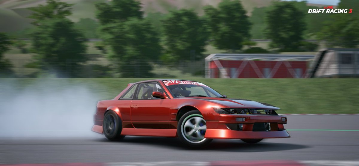 キャンディレッドに変えた🌹 青も好きだったけど今日でいったんお別れ