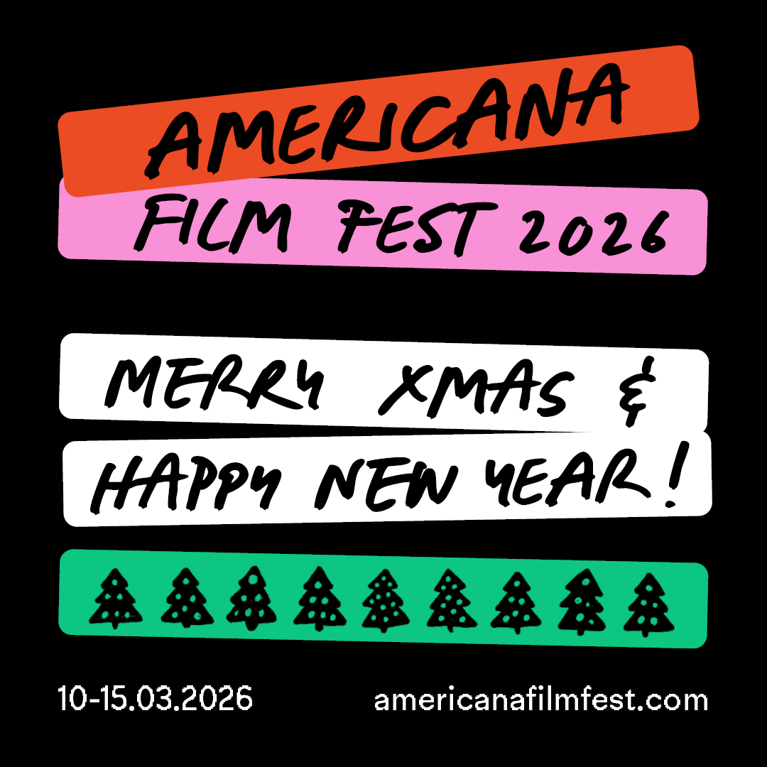 Americana_FF's tweet photo. 📢 #AmericanaNews 📢
#Americana2026 del 10 al 15 de març de 2026
🔸 Primers títols: TWINLESS de James Sweeney i REBUILDING de Max Walker-Silverman
🔹 Convidats d'honor: ROSS BROTHERS
🎟️ Abonament compartible 6 entrades x 30€ (Promoció Nadalenca fins 8/1).
https://t.co/oxLRtH3hcS https://t.co/61ElYafmEd