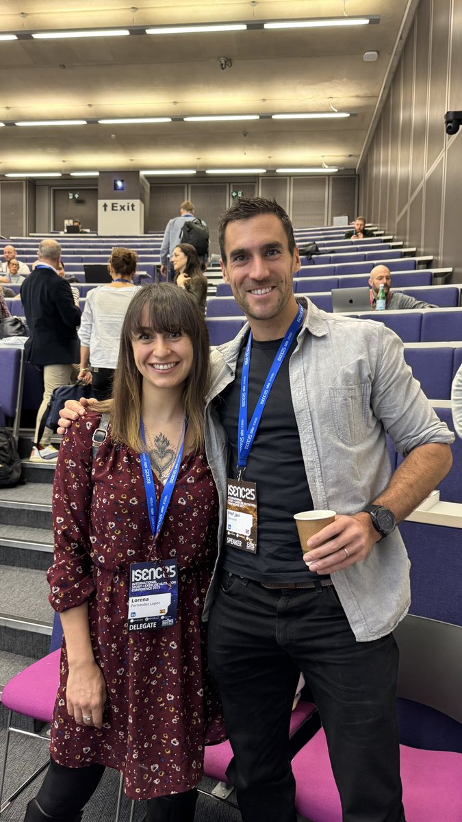 Lo_Delicious's tweet image. Another highlight from the @sportexercise Conference was the opportunity to meet and learn directly from some of the speakers.
Moments like these remind me why continuous learning and surrounding yourself with excellence really matters.

#SportsNutrition #ISENC25
