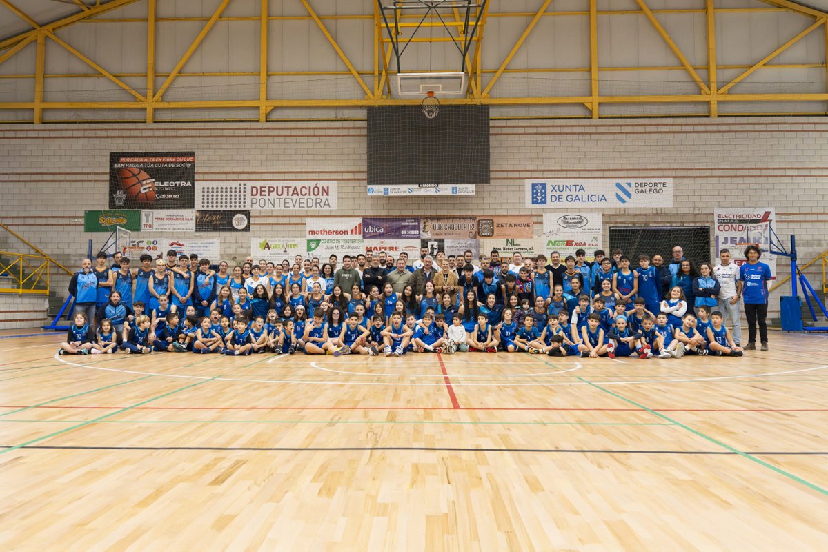 GRAN FESTA PRESENTACIÓN DO C.B. CASELAS CON VICTORIAS DO SENIOR FEMININO E MASCULINO !!! baloncestocaselas.com/gran-festa-pre…