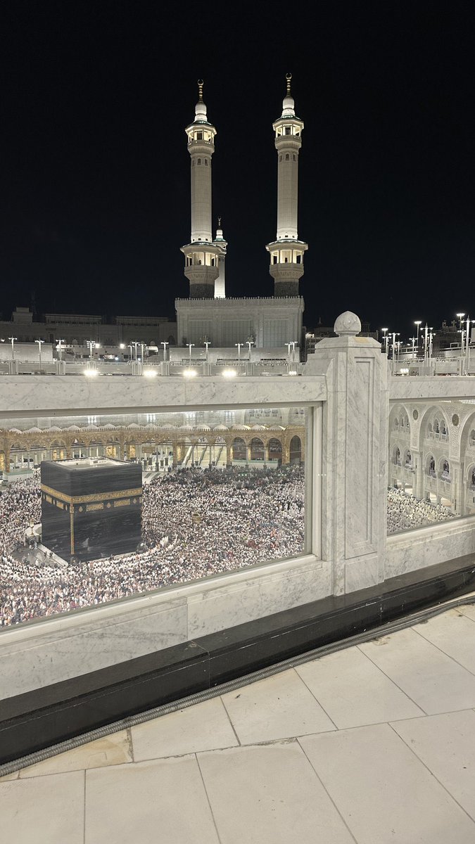 إِلَٰهُكُمْ إِلَٰهٌ وَاحِدٌ