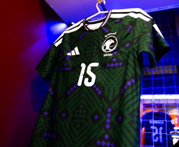 المنتخب السعودي سيرتدي الطقم الأخضر أمام الإمارات خلال مباراة تحديد المركز الثالث و الرابع في كأس العرب اليوم #السعودية_الإمارات 