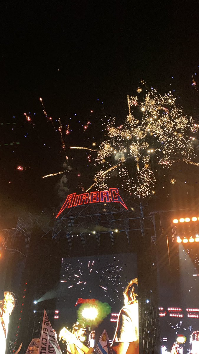 Alansitoo tweet media