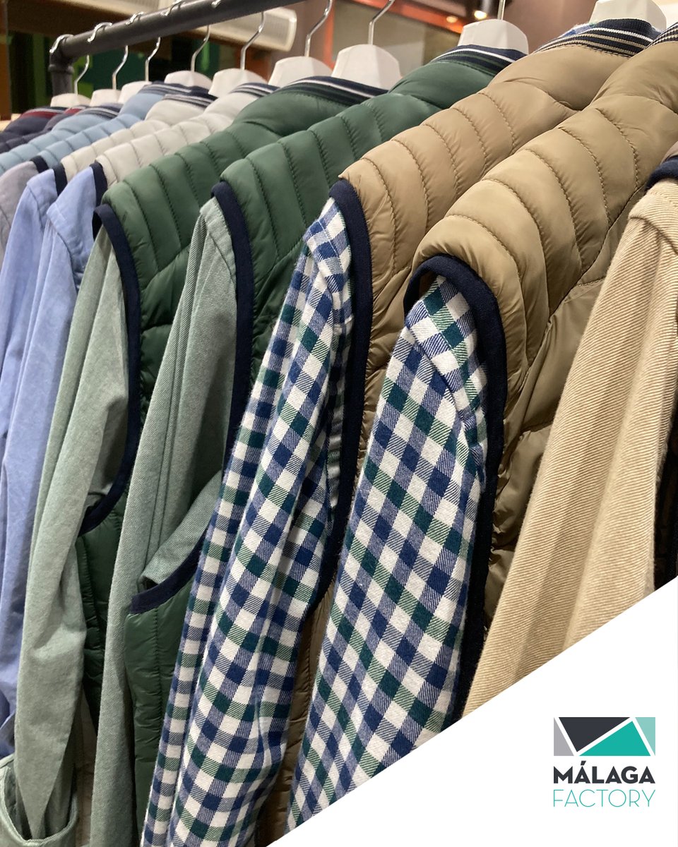 Los 𝗯𝗮́𝘀𝗶𝗰𝗼𝘀 siempre aciertan 😉⁣
⁣
Si no sabes qué regalarle 🎁 en <a href="/CLKpolo/">CLK POLO</a>  encontrarás 𝗹𝗼𝘀 𝗺𝗲𝗷𝗼𝗿𝗲𝘀 𝗯𝗮́𝘀𝗶𝗰𝗼𝘀 👔 𝗮𝗹 𝗺𝗲𝗷𝗼𝗿 𝗽𝗿𝗲𝗰𝗶𝗼 🏷️⁣
⁣
Ven a <a href="/MalagaFactory/">Málaga Factory</a> ⁣
⁣
#MalagaFactory #CLKPolo #modamasculina #regalos #navidad #promociones