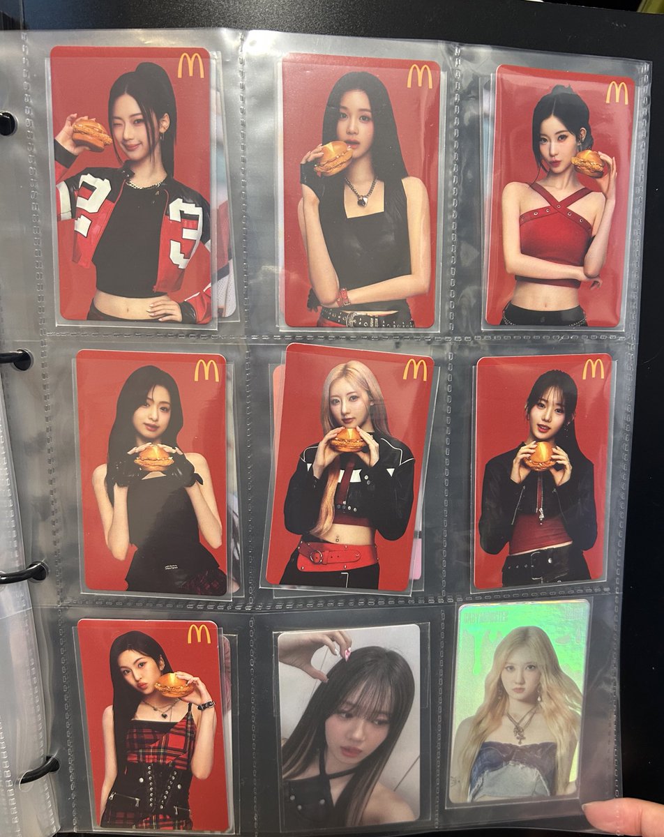 新入りのお気に入りトレカたち…🤤 @nishiasa_1104 にっしーさん