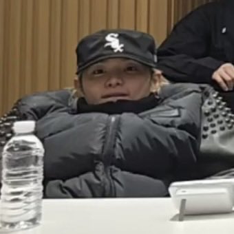 Foundyou_0314's tweet photo. 오빠 똑똑해 보이지는 않아요.

#JIHOON #지훈 #ジフン 
#트레저 #TREASURE https://t.co/K4YxZ3tH4v