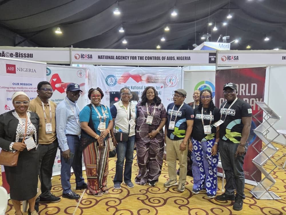 NACANigeria's tweet photo. Under the theme “Africa in Action,” Dr. Temitope showcased Nigeria’s bold strides toward ending AIDS, TB, and Malaria through the Sector-Wide Approach (SWAp) and the Nigeria Health Sector Renewal Investment Initiative.
#naca #endaidswithnaca #aidsfree #HIV #hivprevention https://t.co/MCFZK3HQEo