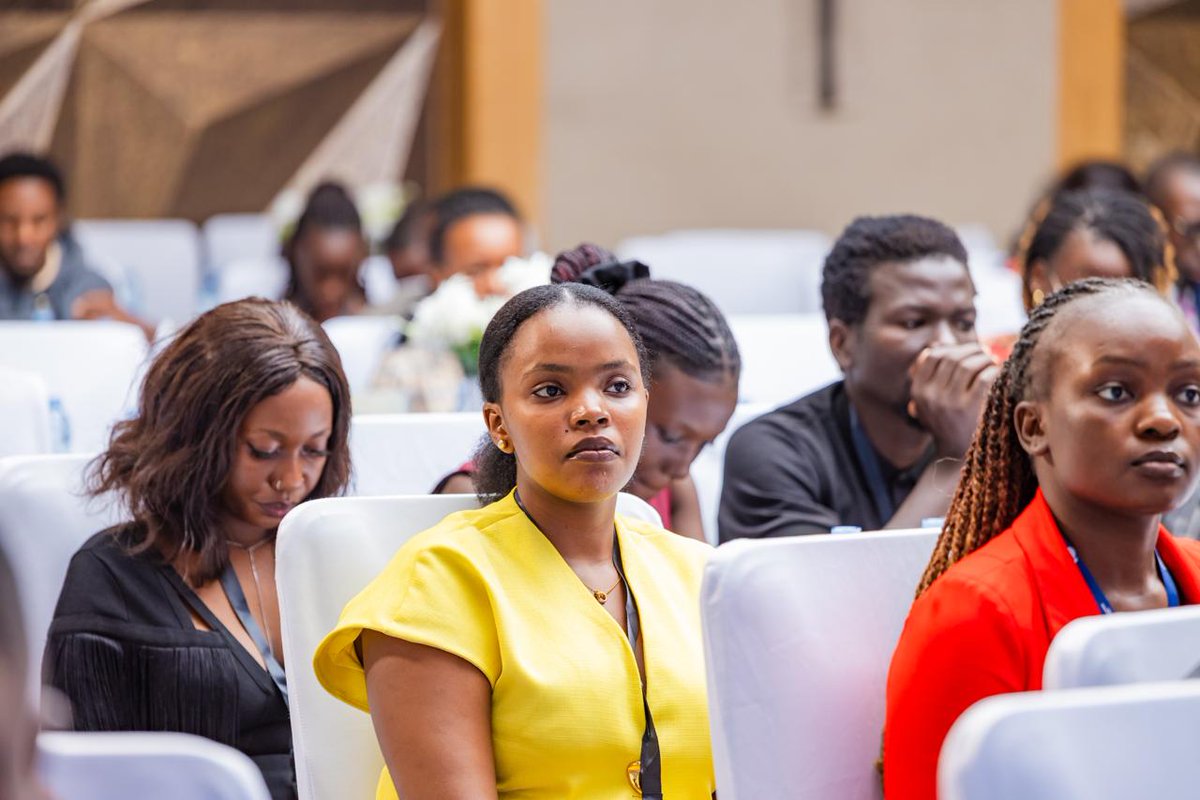 Hey Uganda!!!!
Did you know how you behave online shapes our digital space? 

Ethical online conduct = trust,growth &amp; safer communities.Let's balance freedom with responsibility
#BeTheChange
 #DigitalResponsibilityUG 
#GoldenPosts