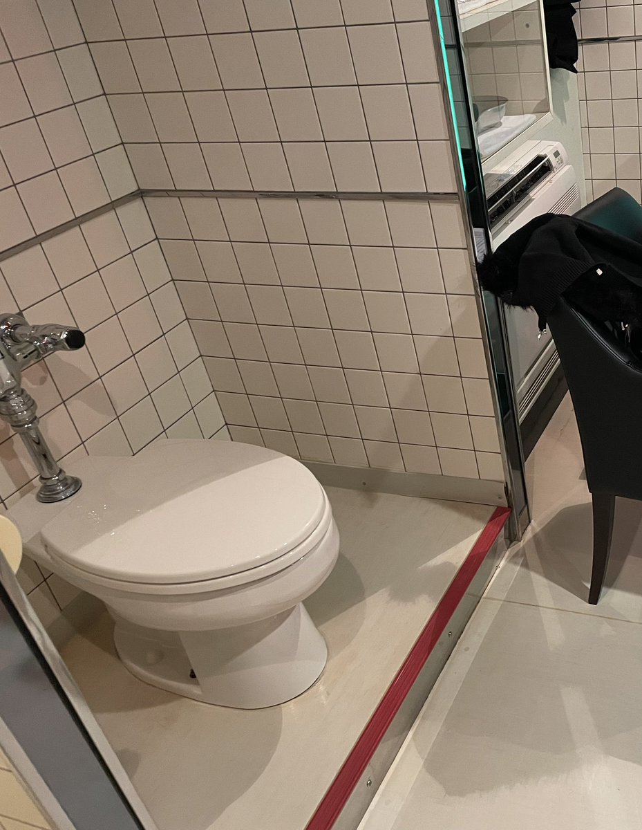 さつき tweet media