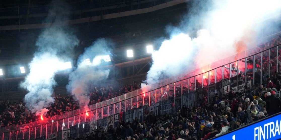‼️JUST IN: Frankfurt have been fined €38,000 for their fans' behaviour at the Camp Nou.

They will also not be allowed to sell tickets to its fans for the next two away matches in UEFA club competitions.

— <a href="/sport/">Diario SPORT</a>