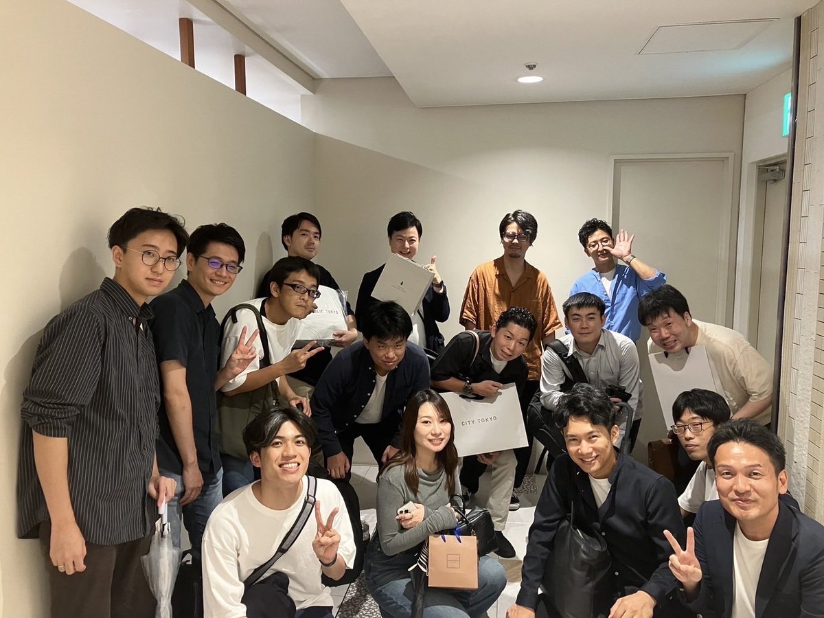 ma_dash's tweet photo. 【自己紹介】
めちゃモテSE運営の宮田です！

東京中心に、エンジニア向けの勉強会・交流会を開催しています！

「営業力/人間力」「仲間づくり」「キャリア」を伸ばしたい方、初参加も歓迎です✨

フリーランス・案件のご相談はDMで受け付けています！

▶イベント一覧・参加はこちら👇
https://t.co/PsTD0TnZAe