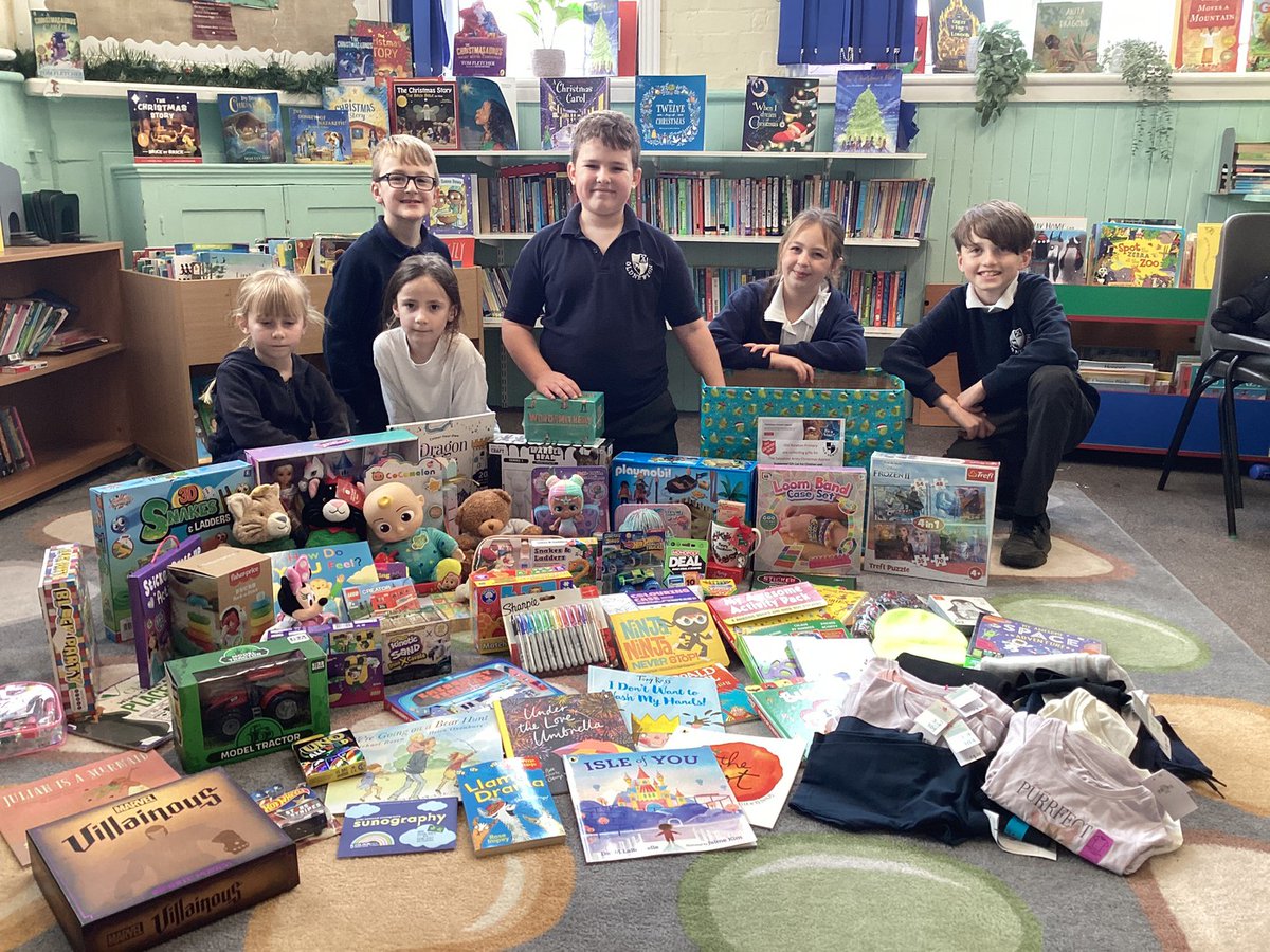 The Collective Worship Council would like to say a huge thank you to everyone in our school community for your incredible generosity in supporting the Salvation Army’s Christmas Present Appeal this year. <a href="/salvationarmy/">The Salvation Army</a> #christmas #joy #giving
