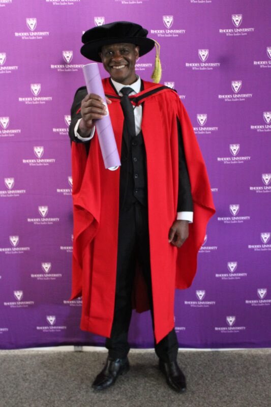 JSAS_Editors's tweet image. Congratulations to Dr Garikai Chaunza, a postdoctoral fellow and part-time lecturer at Rhodes University, who has been awarded the Colin Murray Award for project 'Silencing Gukurahundi Victims: State Repression and the Erosion of Peace Journalism in Zimbabwe’.

#jsas #colinmurray