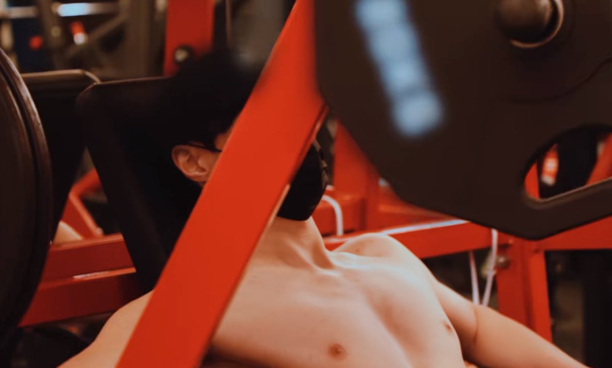 xifim_'s tweet photo. Zhang Yixing 🔥 @layzhang https://t.co/wgwwFt8PWa