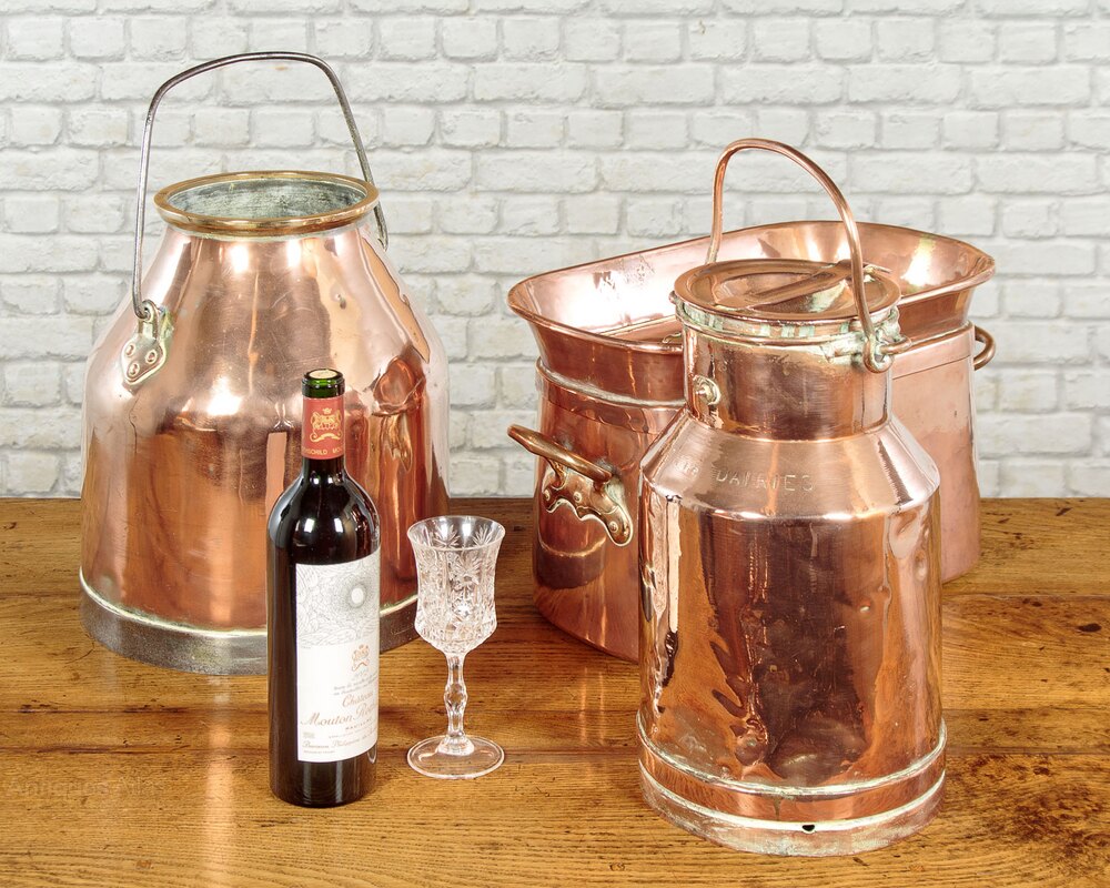 antiques_atlas's tweet photo. For sale on Antiques Atlas we have this
Collection of Copper Kitchenware c.1890 https://t.co/7IyH04r6lt Great collection.
From Collinge Antiques @CollingeAntique #antique #antiques #copperkitchenware #vintagekitchen #antiquecopper https://t.co/qlO69luk8O