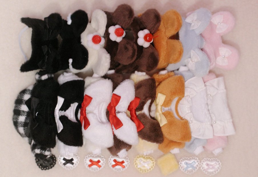 clairdl_'s tweet image. miroitement🤍
내일 오후, 소량 선제작으로
위치폼 판매 예정입니다.