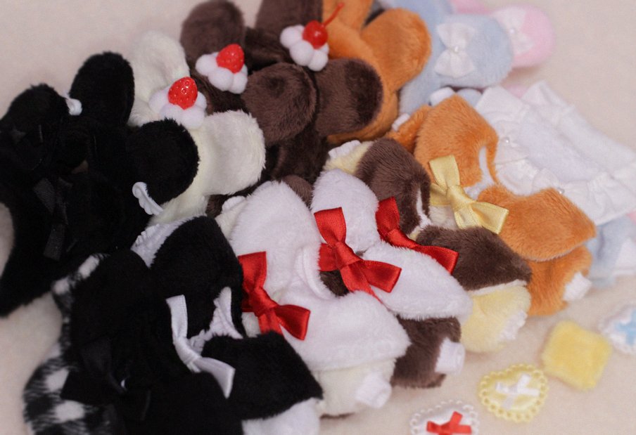 clairdl_'s tweet image. miroitement🤍
내일 오후, 소량 선제작으로
위치폼 판매 예정입니다.