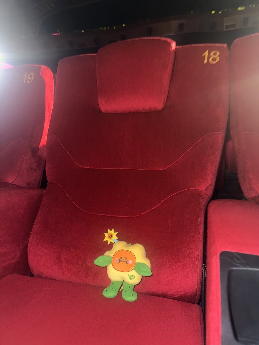 พาใจดีมาเชียร์ป๊ากะแด๊ดฮับ
#DareYouToDeathEP1