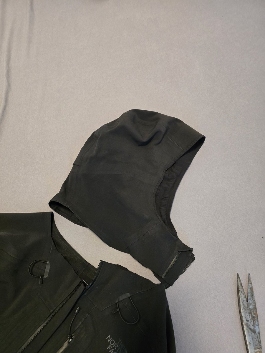 JacketPlay tweet media