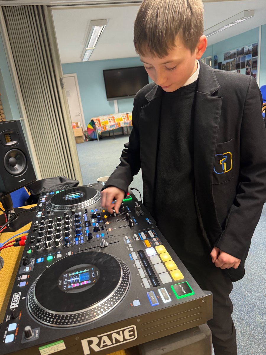 DJ Methodz tweet media