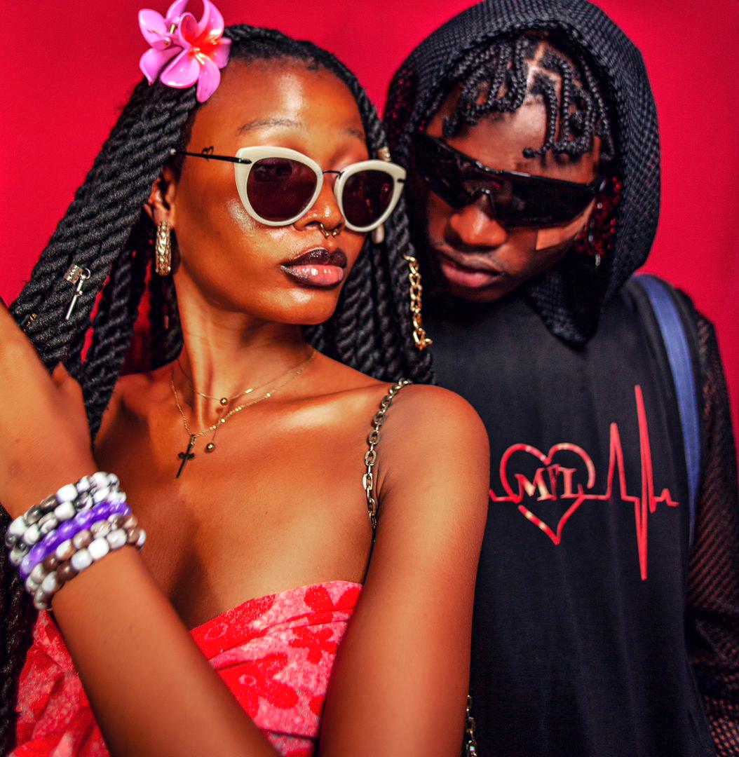 House of Lunettes tweet media