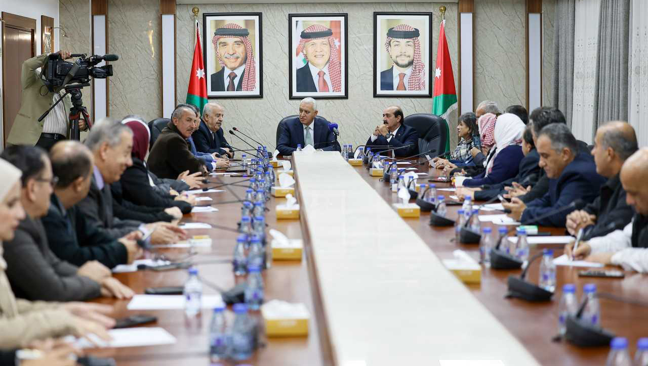 "الإعلام النيابية" تلتقي لجنة الكرامة للمحاربين القدامى #بترا 