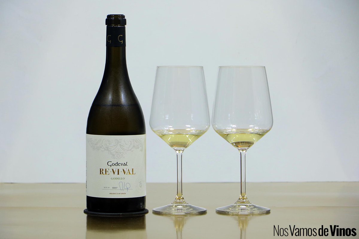 Godeval Revival 2023: El vino con el que Godeval homenajea la historia del Godello en Valdeorras nosvamosdevinos.com/godeval-reviva… <a href="/amigosgodeval/">Godeval</a>