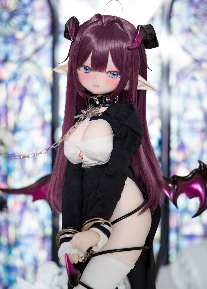 ✝️聖なるシスター服の奥に隠された、可憐な少女――その正体はサキュバスだった、という設定の子を出品しました😈

12/21 日曜日🌟22時50分頃に終了予定です✨宜しくお願い致します💗

auctions.yahoo.co.jp/jp/auction/d12…

#MWっ子 
#NGworkshop 
#dollnouveau 
#ミュウミュウの宝箱