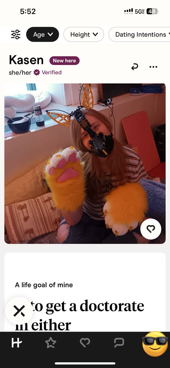 Might just have to delete hinge at this point #wtf #hinge