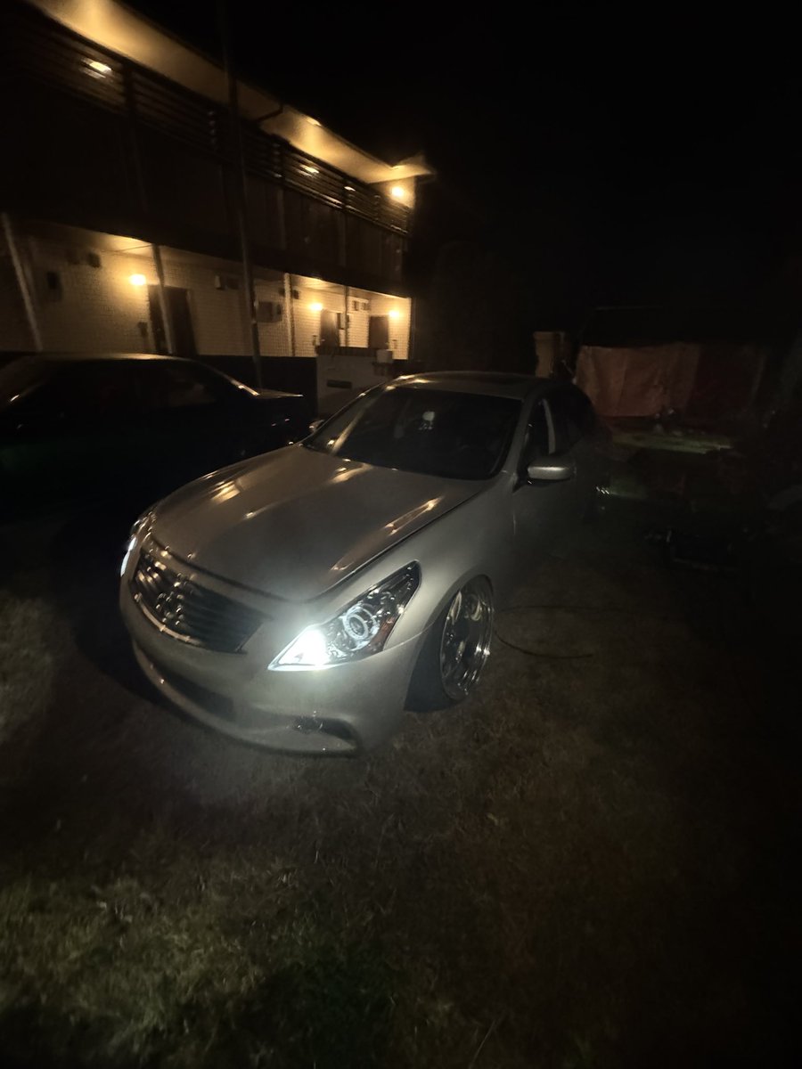 𝑲𝑨𝑹𝑰𝑵 tweet media