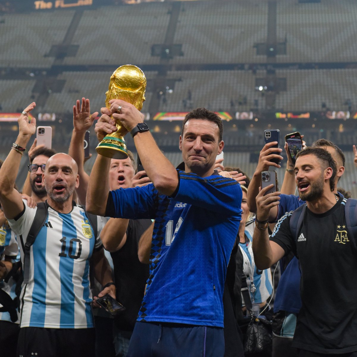 LigaAFA's tweet photo. ¡A 3 años de la tercera estrella! 🇦🇷⭐️
Para toda la vida 😍 https://t.co/OciiHlBuWH