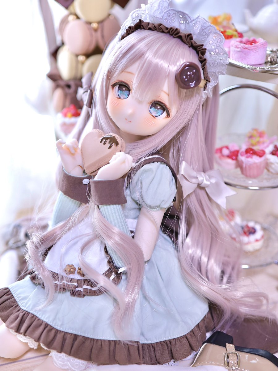 ˙˚ʚ🩵出品のお知らせ🤎ɞ˚˙

チョコミントのアイを持つDDH-27ちゃんをヤフオクに出品しましたᰔᩚ

どうぞよろしくお願いします🍨

出品ページはこちら▼
auctions.yahoo.co.jp/seller/9mA23JH…

#MDDはいいぞ　#みるりっこ 
#ドールオーナーさんと繋がりたい