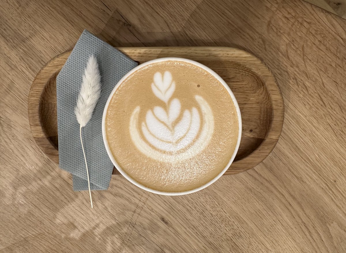 sajon_co's tweet image. Great design starts with great focus. 
And great focus starts with coffee ☕