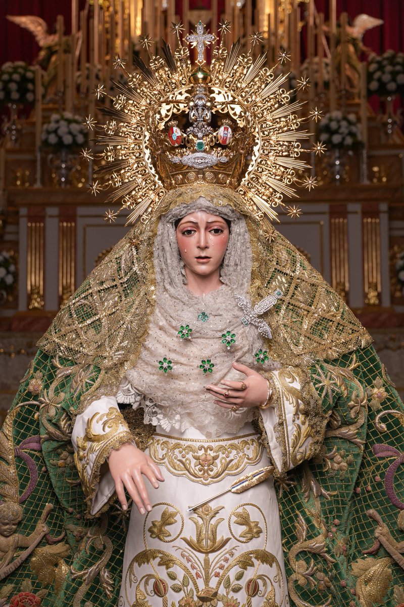 ChapuApaolaza's tweet photo. Feliz 18 de diciembre, día de Nuestra Señora de la Esperanza. Felicidades a Esperanzas, Macarenas y Trianas. 
Estrella de la mañana. 💚 https://t.co/YtmGgBRFQj