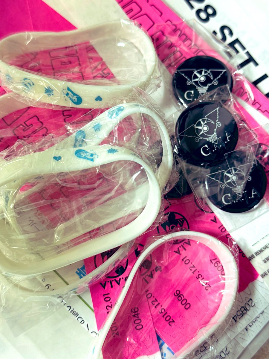 Kento_LABORAT's tweet image. これどうしたらいいんだよ…